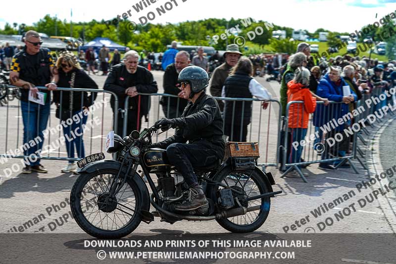 Vintage motorcycle club;eventdigitalimages;no limits trackdays;peter wileman photography;vintage motocycles;vmcc banbury run photographs